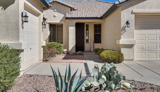 4 Mi to Surprise Stadium! Home w/Furnished Patio