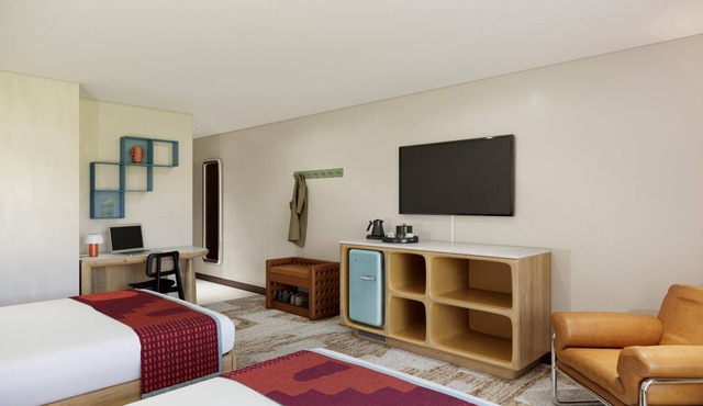 4 Modern Rooms Close from Broken Arrow Trail – Perfect for Outdoor Adventures