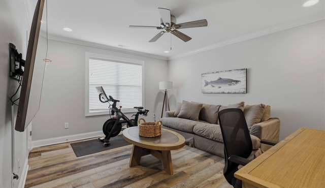 4BR Family Getaway in Wilmington/Fenced Yard & Modern Kitchen