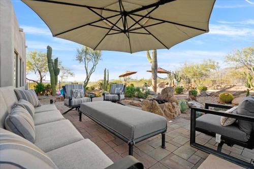6 Hole Golf Hot Tub PoolMore Featured on TV show Staycation