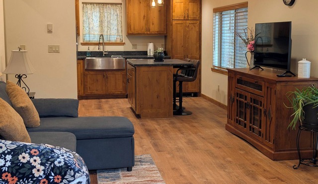 A Place to Call Home - peaceful one bedroom apartment in forest setting