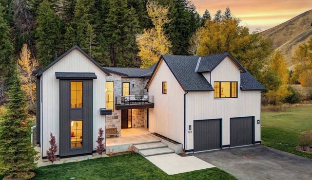 Abode at Warm Springs on The River, Ketchum