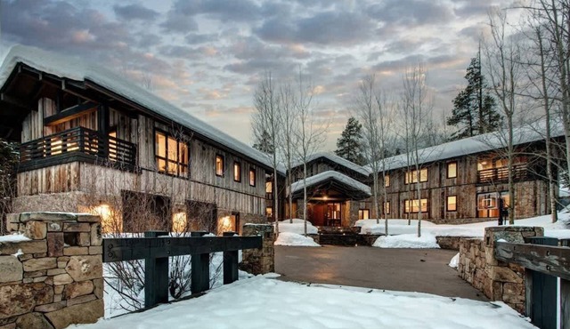 Abode on the Big Trail, access to ski runs