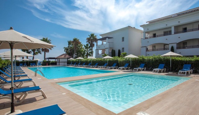 Accès Direct à la Plage | 500m des Commerces