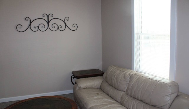 Adorable 2-bedroom apartment in New Richmond