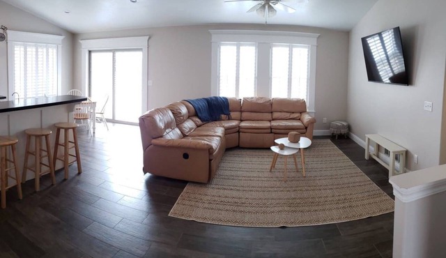Affordable Gathering Place-90 minutes to Yellowstone
