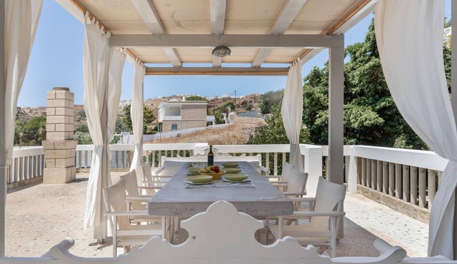 Afroessa Stone Apartment with Sea View, Wi-Fi, and Air Conditioning