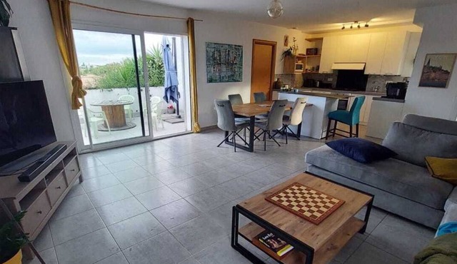 Air-conditioned family villa - Terrace & BBQ - 3 bedrooms - Private parking lot