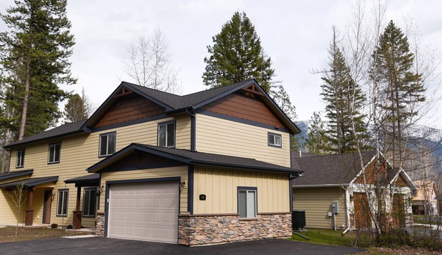 All the comforts of home in the heart of Glacier Country – Montana here we come!