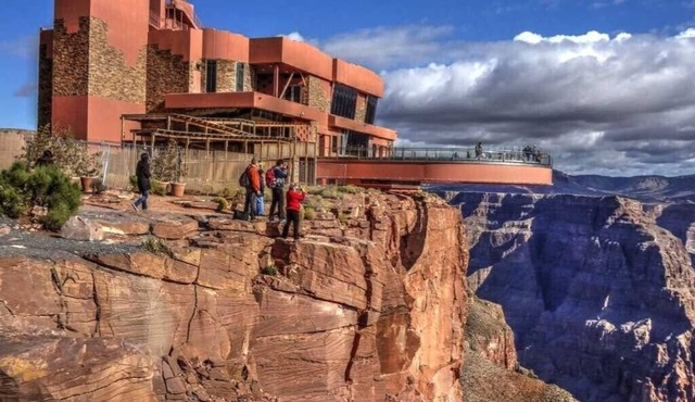 Amazing Views with 3 bedrooms near Grand Canyon and Skywalk