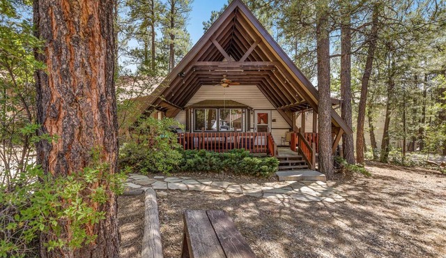 Antelope Leap The Coziest A-Frame in Ponderosa Pines Near Flagstaff