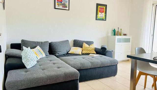 Apartment 200m from the beach with parking in the heart of Saint Florent!
