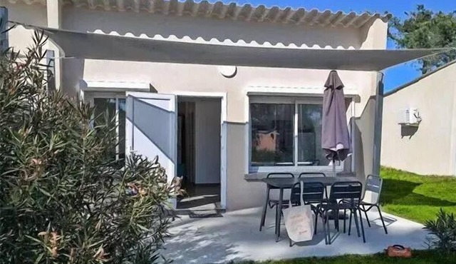 Apartment | Other accomodation | 2 Bedrooms | 4/6 persons | A/C