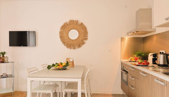 Apartment in small residence on Marana, near beach