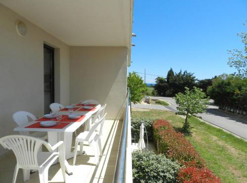 Apartment Lup - Les terrasses d'Alistro by Interhome