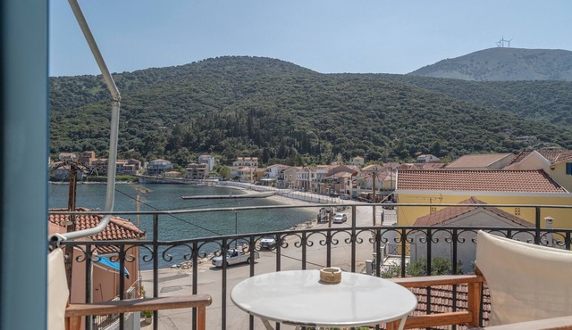 Apartment 'Pilali 2 Greece' with Balcony, Wi-Fi and Air Conditioning