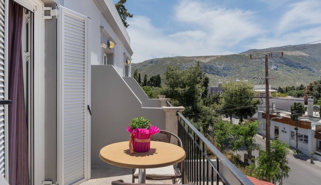 Apartment 'Studio No 15' with Shared Pool, Wi-Fi and Air Conditioning