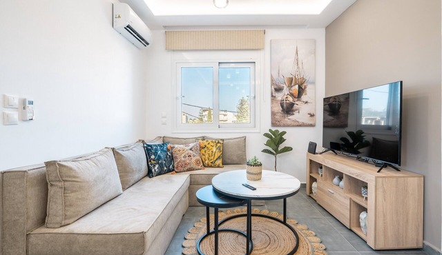 Apartment 'Velvet 1' with Mountain View, Wi-Fi and Air Conditioning
