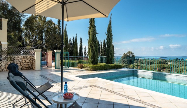 Apartment 'Villa Millianna - Ground Floor Apt' with Sea View, Wi-Fi and Air Conditioning