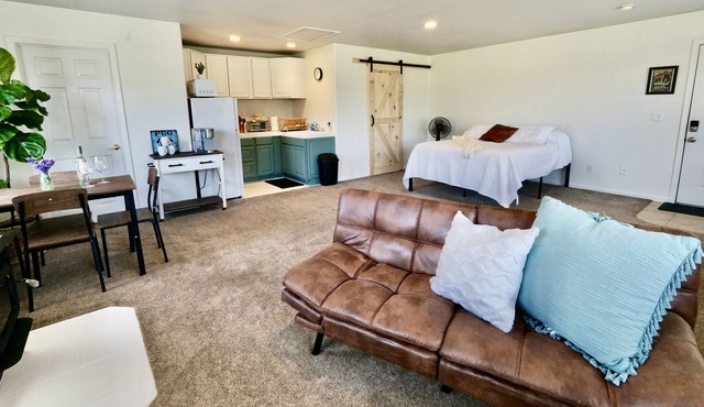Applegate getaway