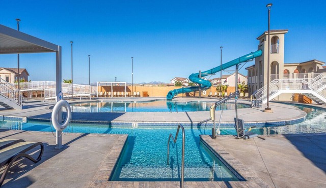 Arcade, Hoops, Air hockey, Lazy River & Waterslide, Near Zion
