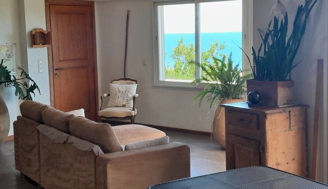 Architect-designed villa with panoramic ocean views of Cap Corse - (200m from the beach)