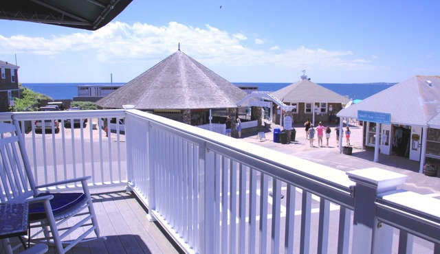 Available for Fall Winter and Spring monthly rental, incredible Ocean View. .