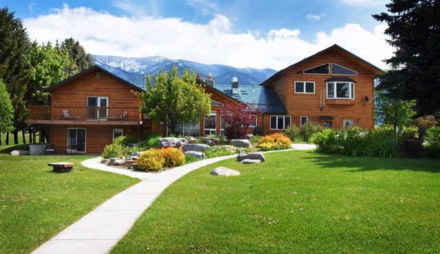 Bad Rock Bed and Breakfast Inn