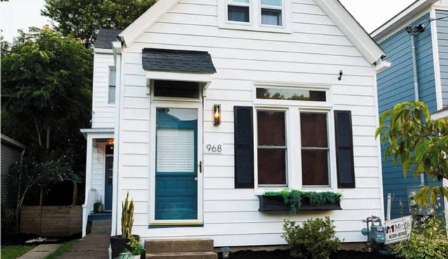 Barrel House on Derby Row 1890s Home Near Distilleries & Derby + Pvt Parking