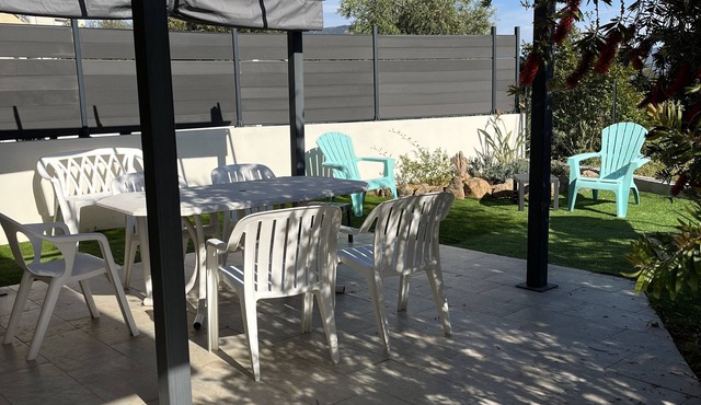 Bas de villa 10 minutes from Ajaccio and beaches