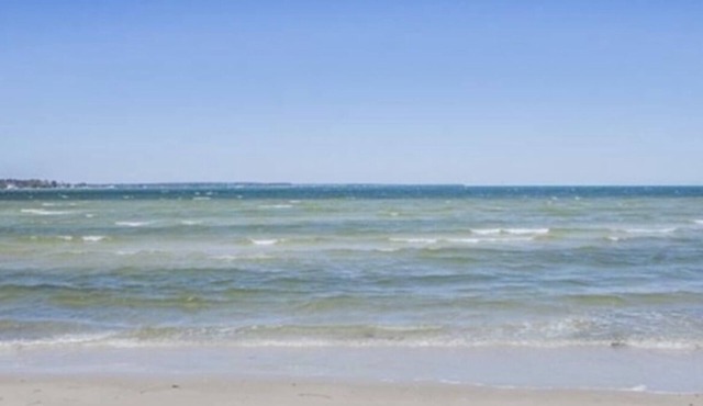 BAYHAMAS✌️❤️ Beachfront Private 3 Bedroom Home White Stone-Sauna-Dock