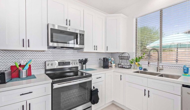 Beautiful 4-bedroom house with AC in Gold Canyon