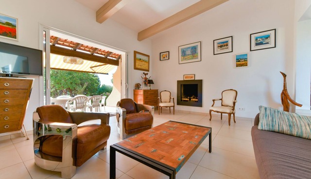 Beautiful holiday home with terrace