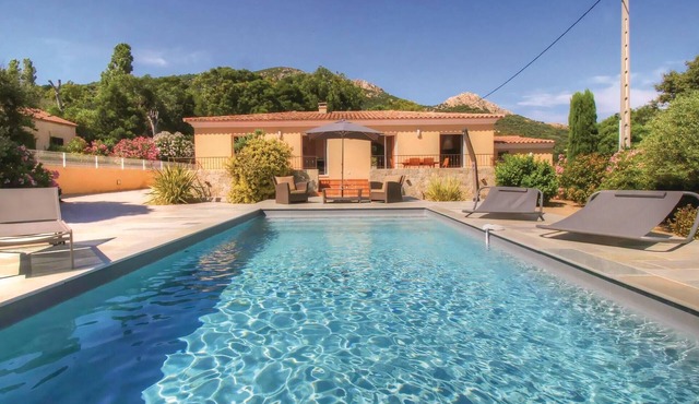 Beautiful home in Algajola