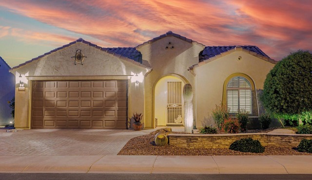 Beautiful home in Sun City Festival - Buckeye Arizona
