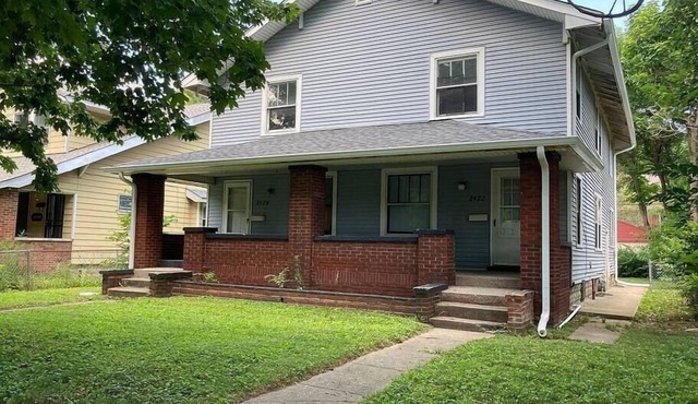 ★Beautiful Modern Home w/ King Suite Near Downtown★