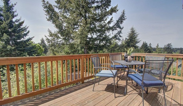 Beautiful & pet friendly! Close to Downtown and Hwy