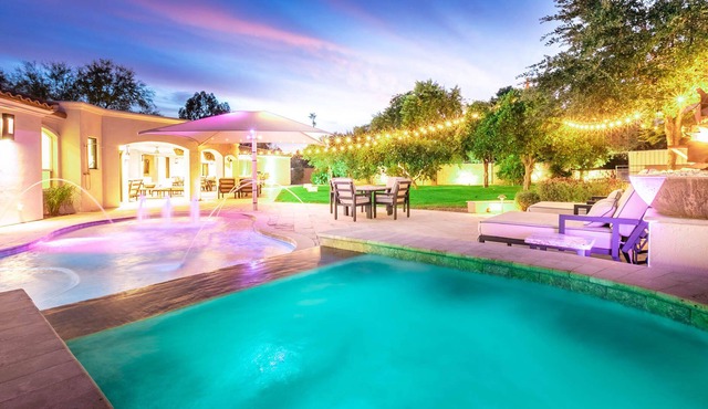 Beautiful Villa with Casita on 1 Private Acre
