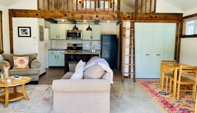 Beautiful West Side Bungalow