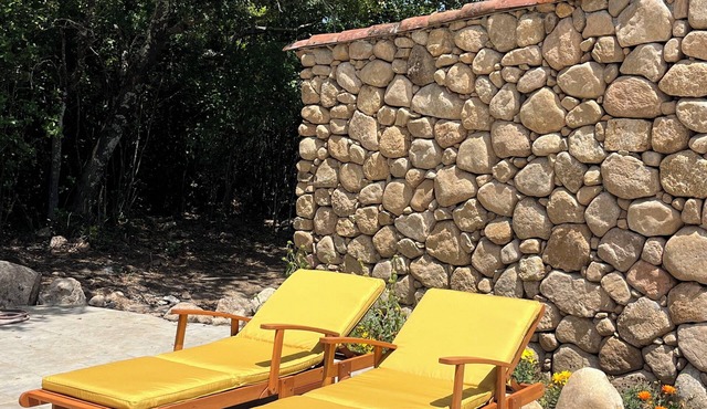 Bed and breakfast in southern Corsica near dream beaches