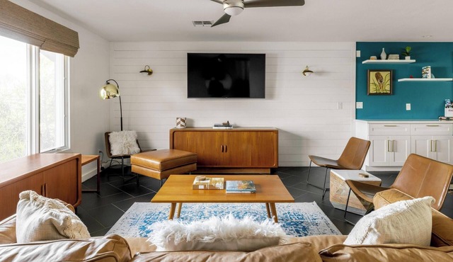 Bello Grove by LuxeKey | Old Town Scottsdale w/Pool & Putting Green