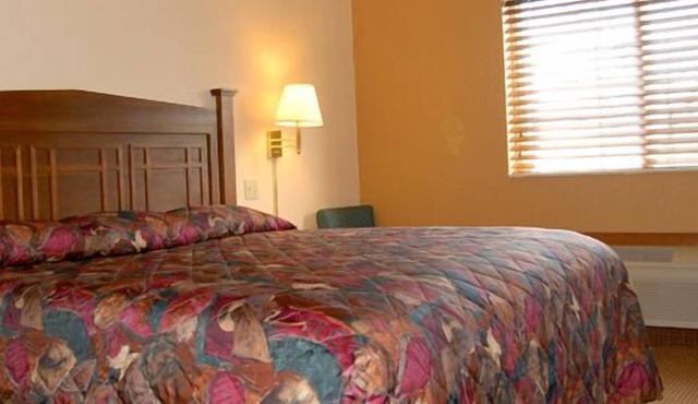Best Rest Inn & Suites