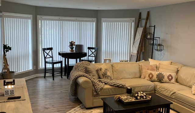 Best ski and snowmobiling location, Nice house on 5 acres w/hot tub