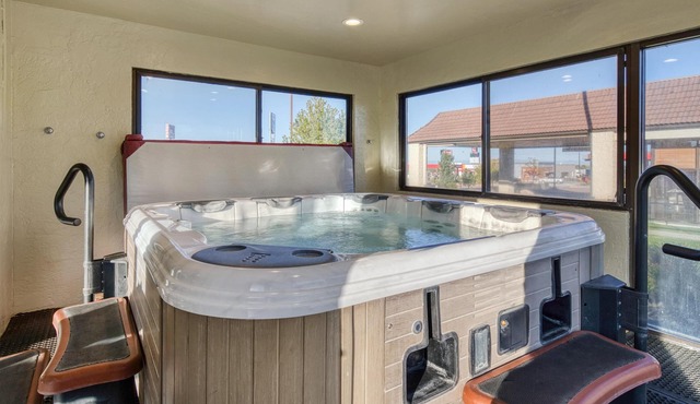 Best Western Foothills Inn