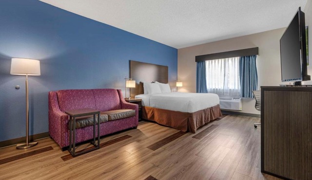 Best Western Louisville Airport Expo