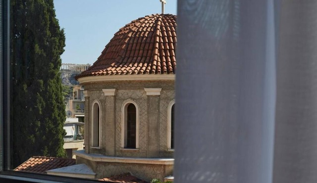 BHA011- C - Suite Athens