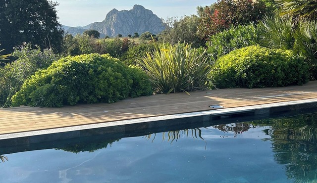 BIG HOUSE - CORSE DU NORD - 9 bedrooms-10/18pers