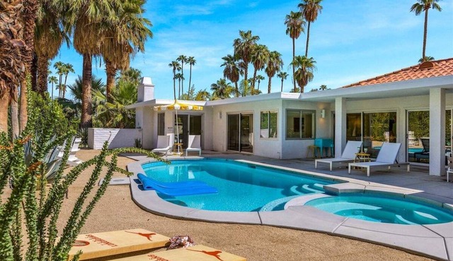 Blue Door at Indian Canyons – Mid-Century Retreat with Pool, Spa, Golf Course and Mountain Views