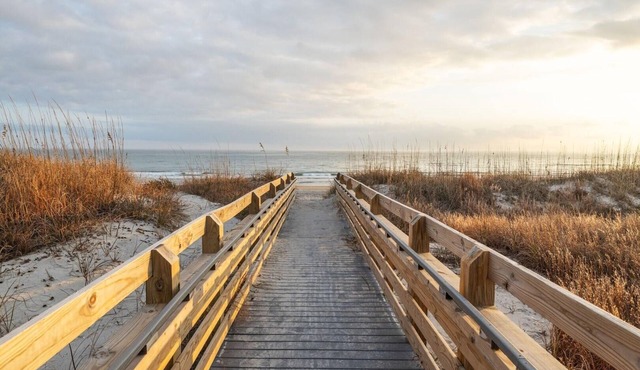 Boardwalk Shores B 2 Bedroom Duplex by RedAwning