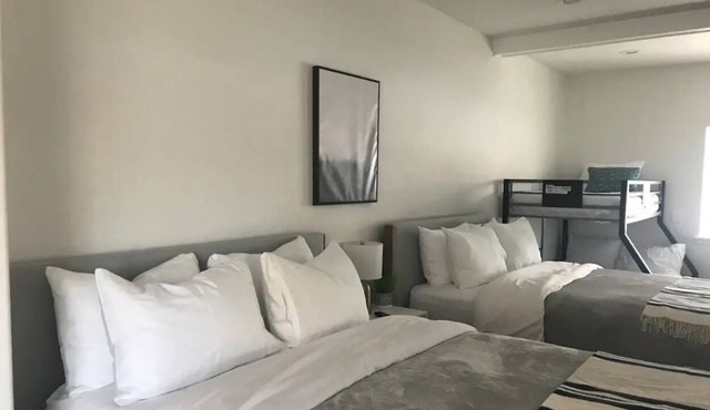 Boutique Hotel Suite in Oakley, ID: The Sage Room - Sleeps 7